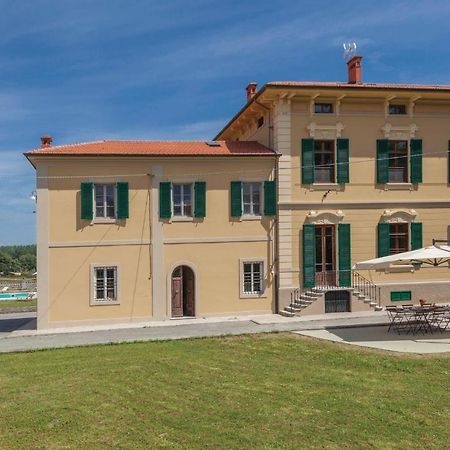 Villa Balbano 1 Nozzano Castello Esterno foto