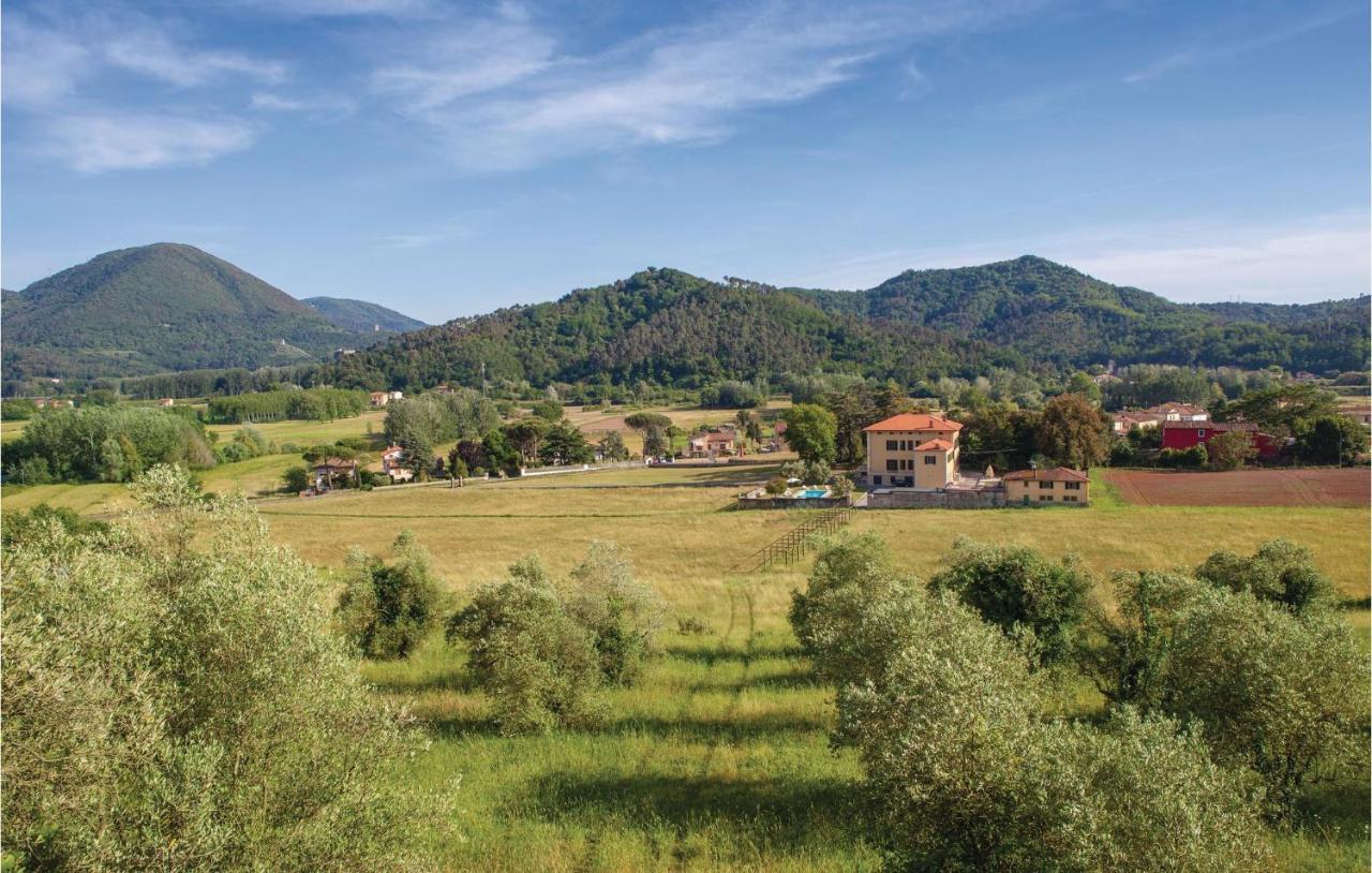 Villa Balbano 1 Nozzano Castello Esterno foto